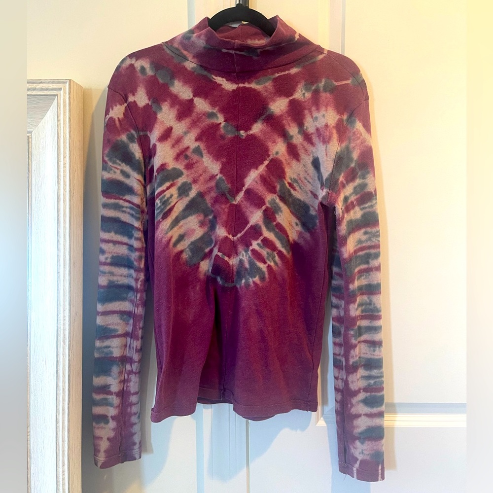 We The Free Long Sleeve Turtleneck Top size Large